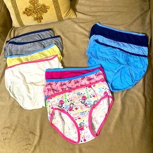 Hanes girls sz 12 underwear lot of 10 pair